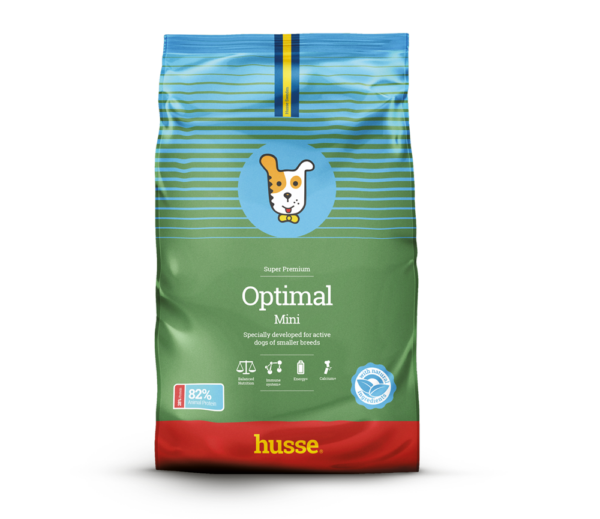 croquettes pour chien de petite taille en pleine forme avec husse