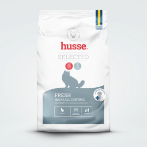 croquettes anti boules de poils pour chat adulte en bonne santé avec husse