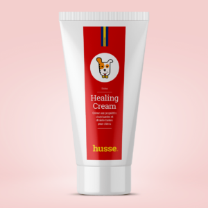 Crème cicatrisante pour chien en bonne santé avec husse