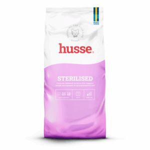 croquettes pour chat stérilisé en bonne santé avec husse