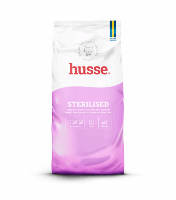 croquettes pour chat stérilisé en bonne santé avec husse